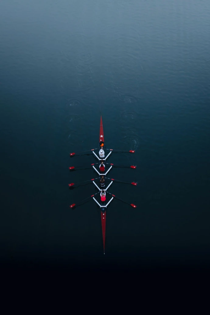 Photo by <a href="https://unsplash.com/fr/@parsamphotography?utm_source=unsplash&utm_medium=referral&utm_content=creditCopyText">Parsa Mahmoudi</a> on <a href="https://unsplash.com/fr/photos/coquillage-daviron-sur-une-eau-bleu-fonce-8x2iLiQ6J_U?utm_source=unsplash&utm_medium=referral&utm_content=creditCopyText">Unsplash</a>